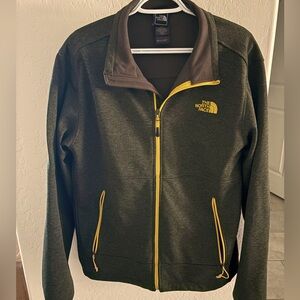 Men’s size Large The North Face lightweight jacket